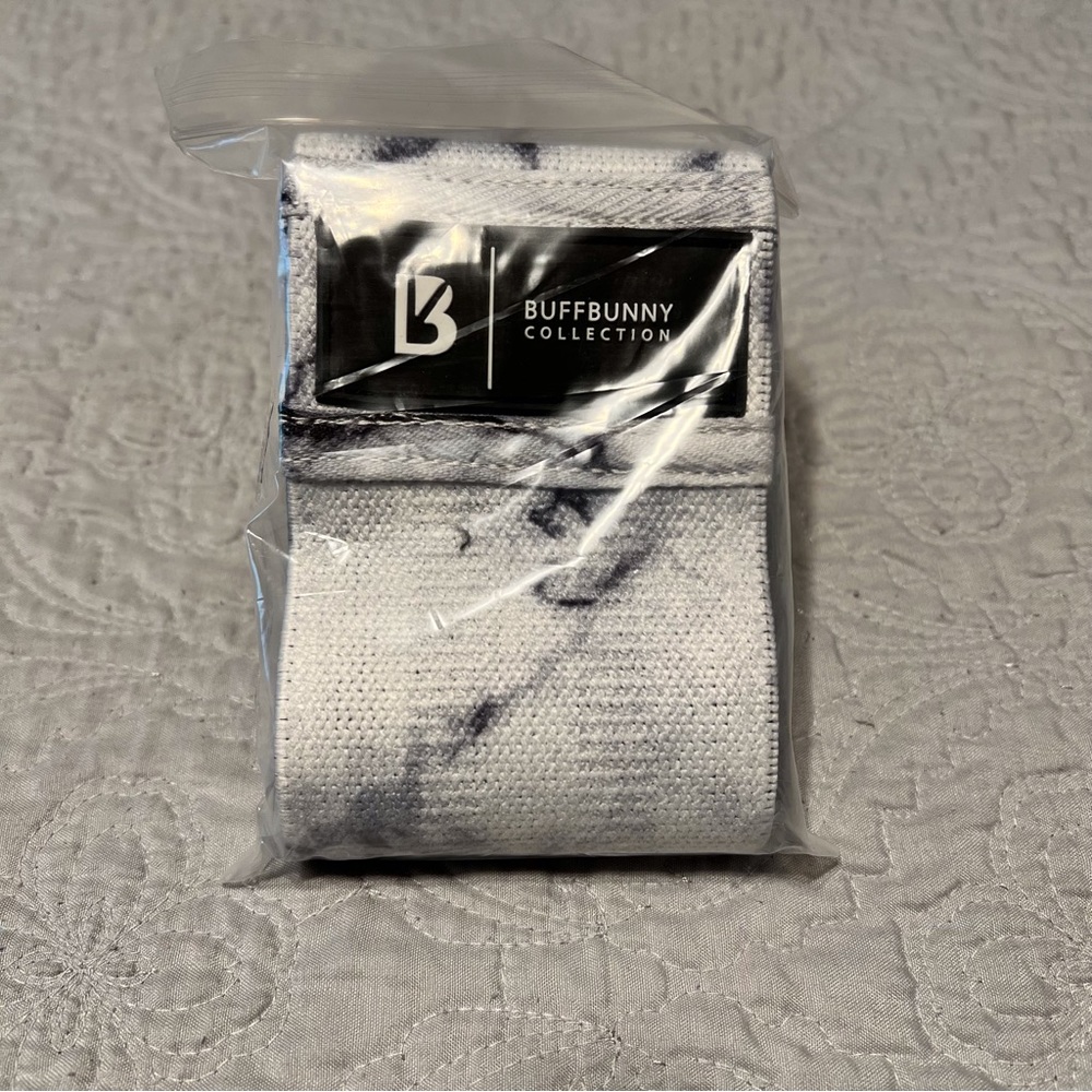 Buffbunny Glute Band. Size Medium. NWT
